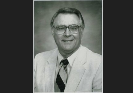 A portrait of the late Mayor Jim Middleton 