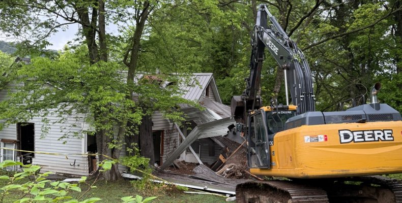 Dalton Public Works demolished a house on Penrose Drive 